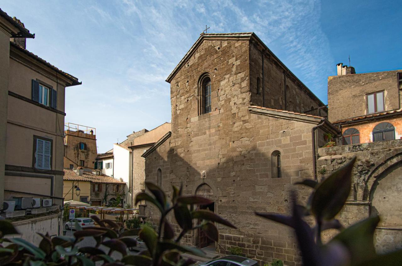 Appartamento Piazza Santa Maria Nuova Viterbo Zewnętrze zdjęcie