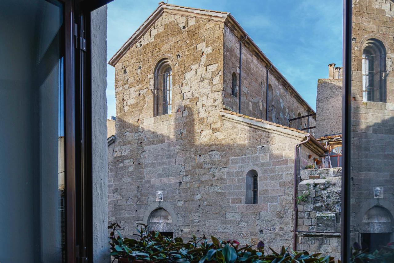 Appartamento Piazza Santa Maria Nuova Viterbo Zewnętrze zdjęcie