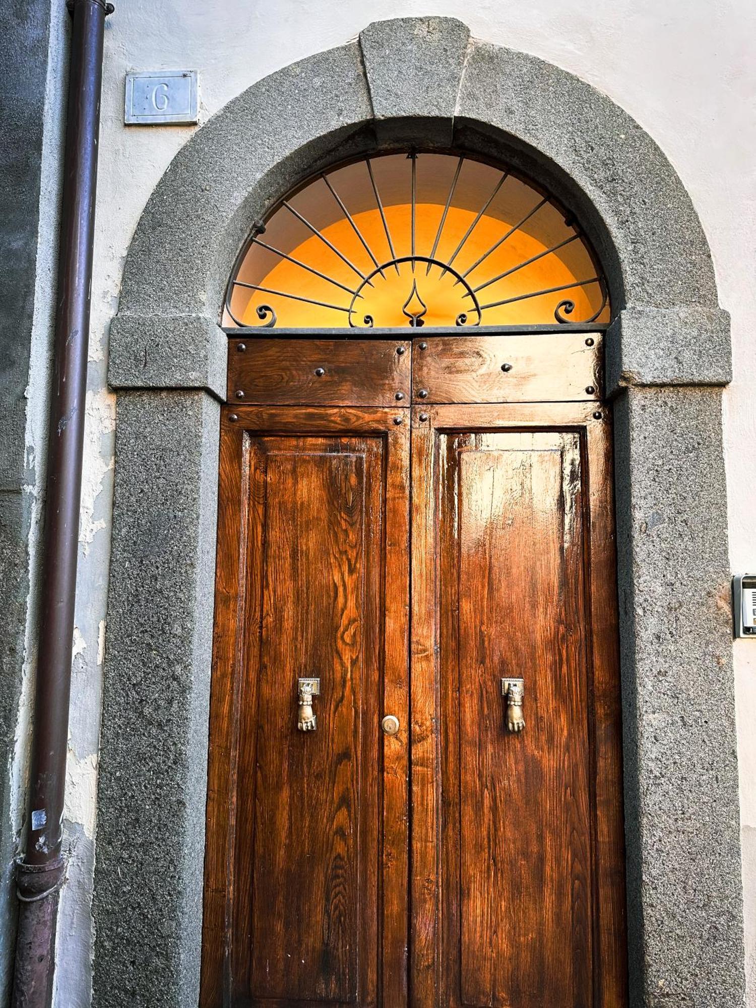 Appartamento Piazza Santa Maria Nuova Viterbo Zewnętrze zdjęcie